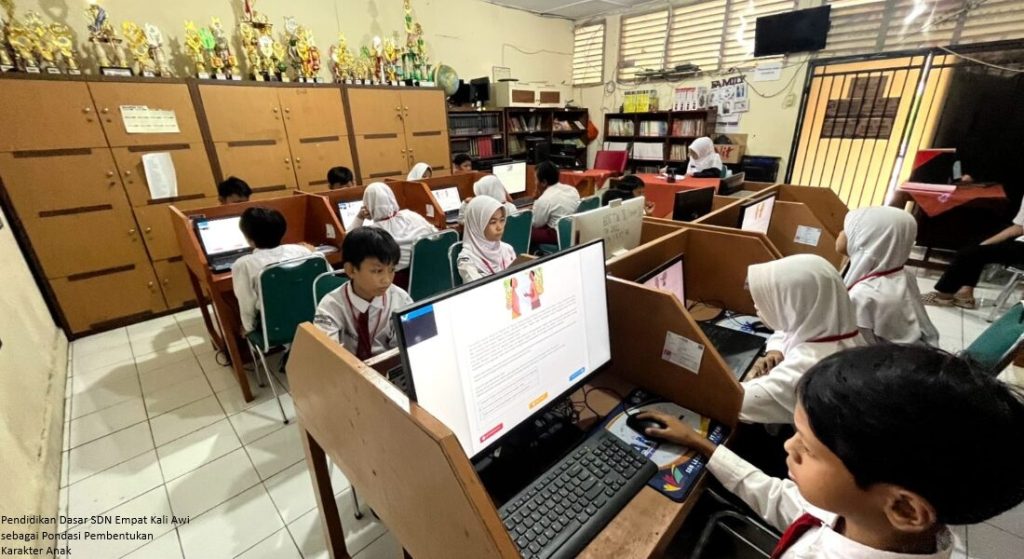 Pendidikan Dasar SDN Empat Kali Awi sebagai Pondasi Pembentukan Karakter Anak